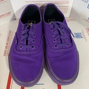 VANS Purple Size 5.5 Like New 721454